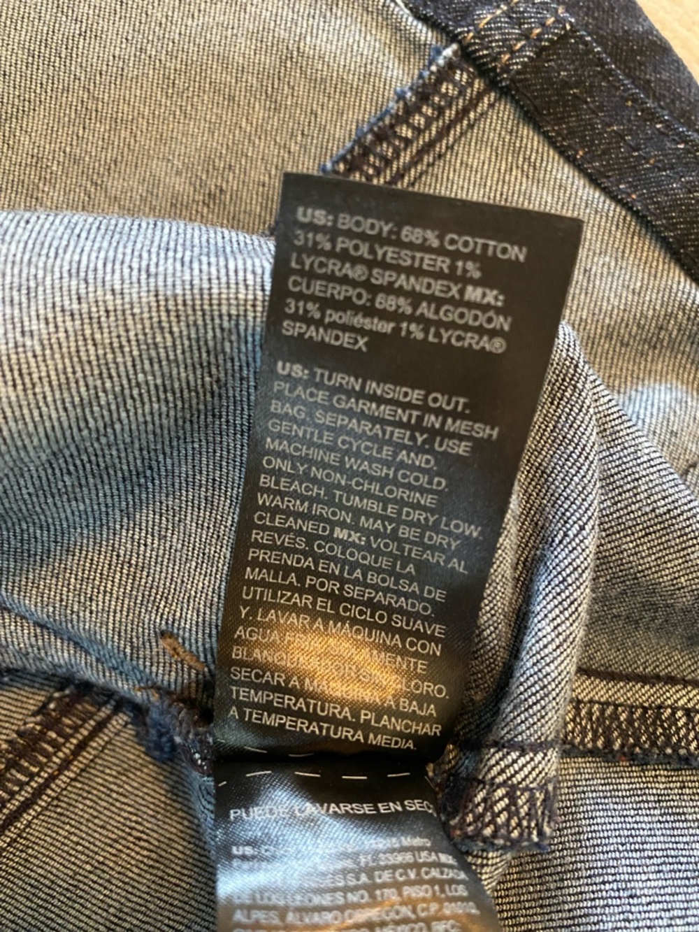 WHBM Denim Jacket Size S Structured Dark Wash - Picture 3 of 9